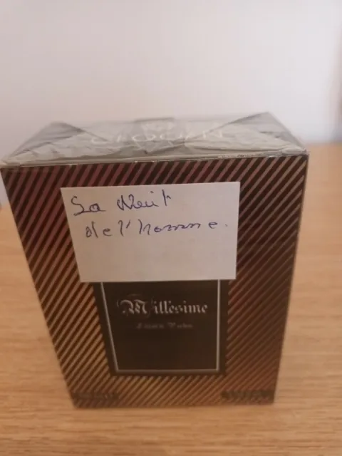 Parfum homme 100 ml extrait La Nuit de l'Homme de marque chogan.
