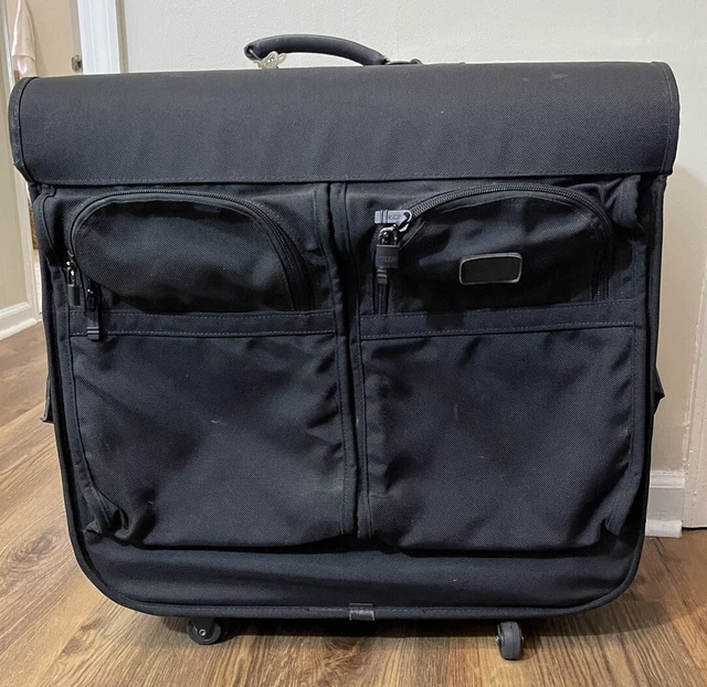 TUMI Nylon Rolling Wheeled Garmet Bag Wardrobe 22” Luggage Read Full Description