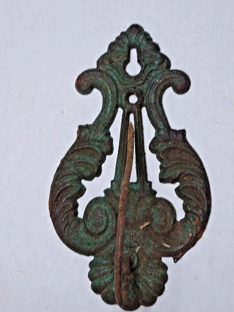Antique Sad Iron Wall Hanger Cast Iron Wall Plant Hook Bracket-Victorian