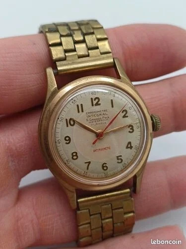 Montre Homme Vintage à Identifier - État Moyen - À Restaurer