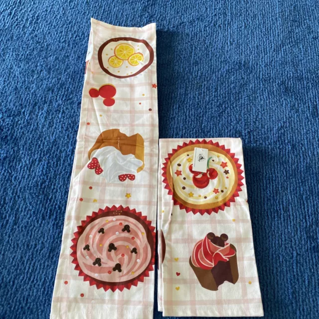 Disney Parks Mickey Minnie Cupcakes  Sweets Kitchen Dish Towel - NWT