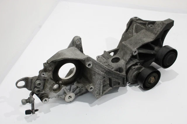 Audi A6 C7 Support de pompe à air pour alternateur 2.0tdi 03L903143R