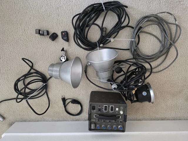 Đèn Flash Studio Jinbei DPE 300
