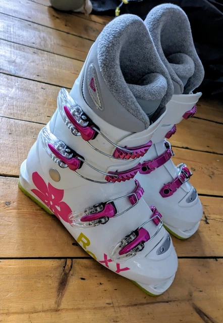 Roxy best sale ski boots