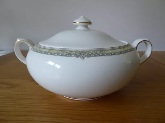 Royal Doulton Isabella Tureen or Lidded Vegetable/Serving Bowl