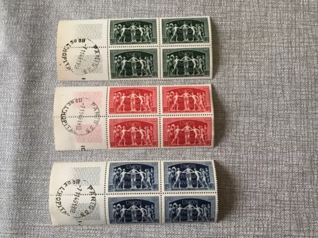 timbres de France:timbres n°850/851/852 blocs de 4 timbres avec cachet de Paris