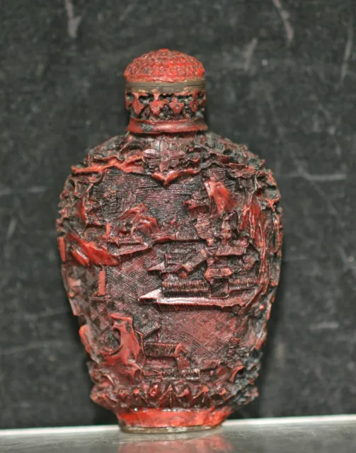 Good Quality Vintage Chinese Cinnabar Style Snuff Bottle Made Of Composites