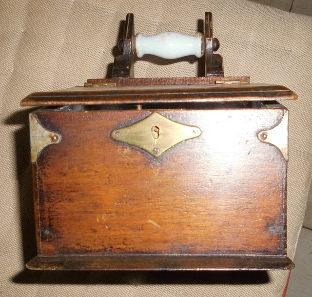 Nähkasten, Holzkasten, Schatulle, Schatzkiste,