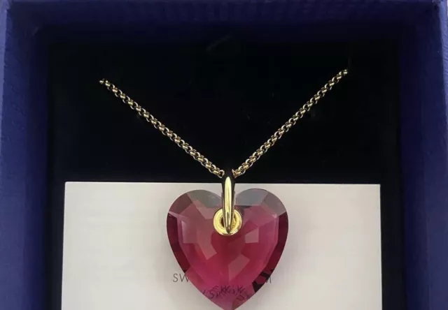 Authentic Swarovski If Red Heart Pendant Necklace, 1112551. VERY RARE. NIB.