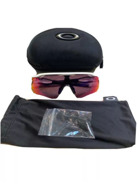 Oakley RADAR EV XS PATH white PRIZM field OO9001-05 sunglasses! Gently used. Yxs