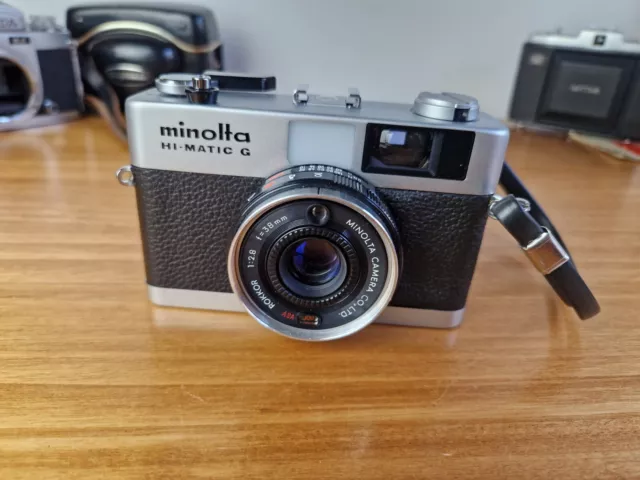 MINOLTA HI-MATIC G | Prokkor 1:28 f=38 mm | Kamera mit Tasche | aus Nachlass