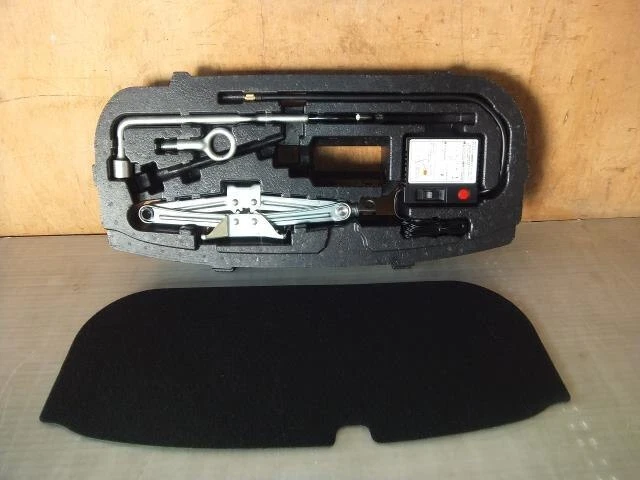 HONDA N BOX 2016 DBA-JF1 Toolkit 89310S5A013 [Usato] [PA86599303]
