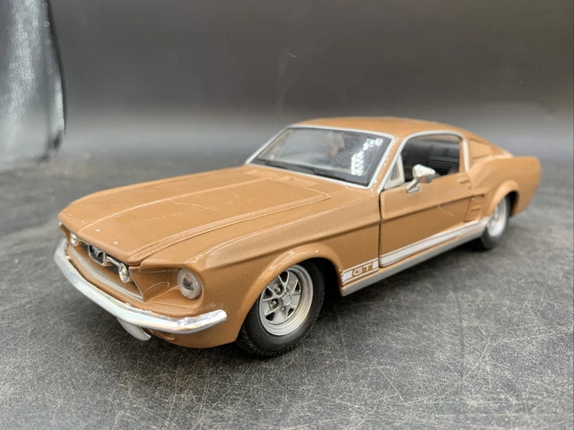 2021 21 FORD Mustang Mach-E de collection échelle 1/64 modèle diorama moulé sous pression EUR 11