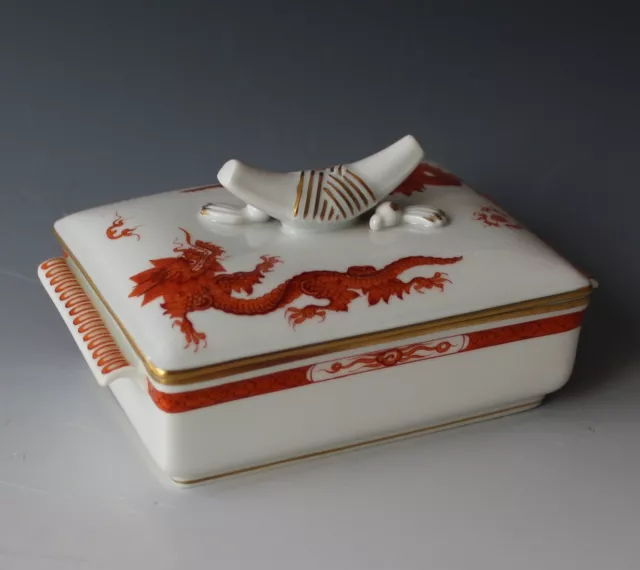 Meissen - Deckeldose / Zigarettendose / Dose - roter Ming Drache / Mingdrache