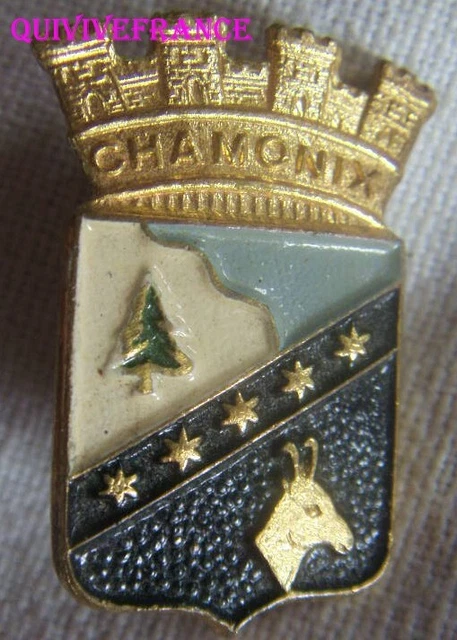INSIGNE ÉMAILLÉ AUGIS - école de SKI CHAMONIX MONT