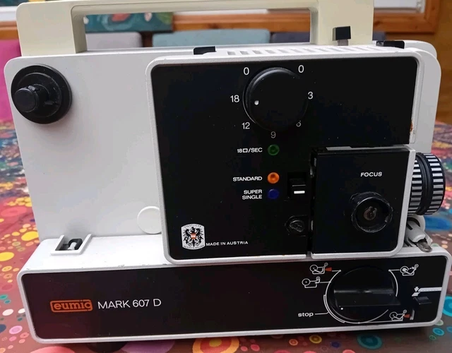 PROJECTEUR DE FILM 3M, Vintage, Super 8 et N8, port gratuit ! EUR 40,00 PROJECTEUR DE FILM 3M, Vintage, Super 8 et N8, port gratuit ! EUR 40,00
