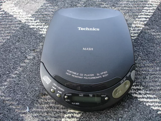 Technics SL-XP160 Lettore CD portatile con bassi XBS e display LCD - Modello raro