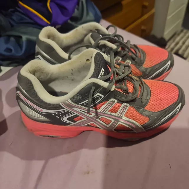 ASICS 'Gel Express' Sz 6.5 US Female  Runners VGC Pink & Grey Shoes.