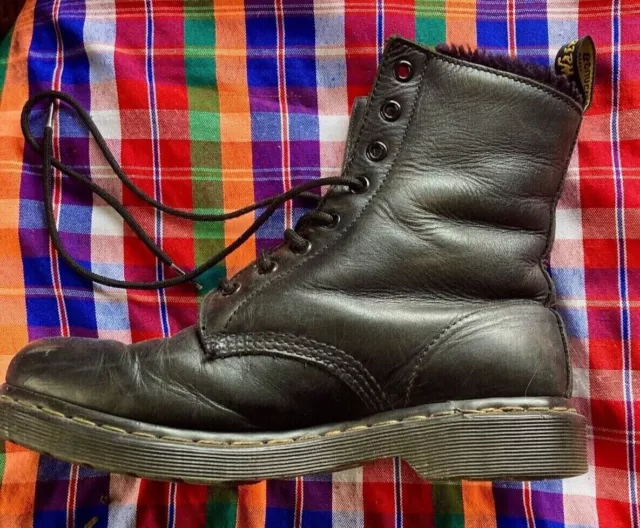 Dr martens boots size 7 hotsell