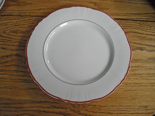 Vintage Syracuse China O.P.CO. White w/ Red Rim 10 1/4" Dinner Plate ~