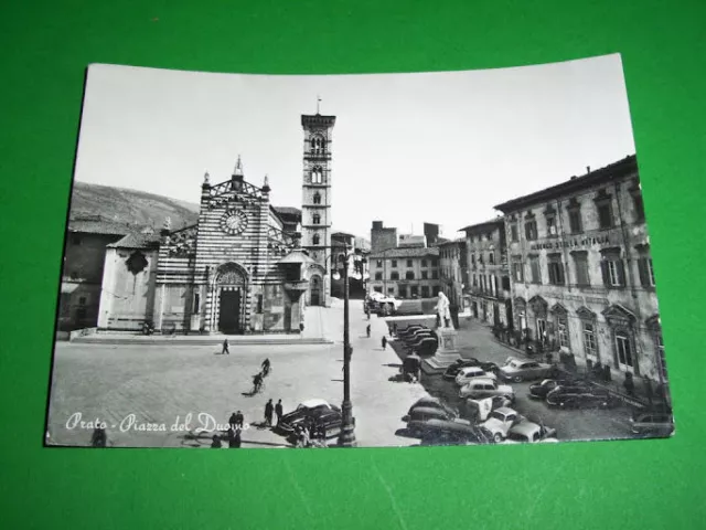 Cartolina Prato - Piazza del Duomo 1960.