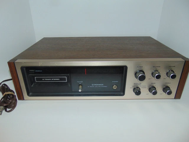 VINTAGE H-2000 PIONEER 8 Track Player w/AM FM Radio For Parts or