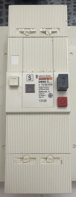 Disjoncteur Merlin Gerin 13105 - 2P 230V - Occasion En Bon état - Pour Branchement électrique
