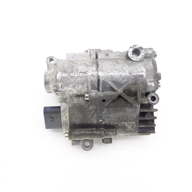 OIL PUMP GEARBOX Oil booster pump Mercedes MCLASS W166 ML 63 AMG 130.