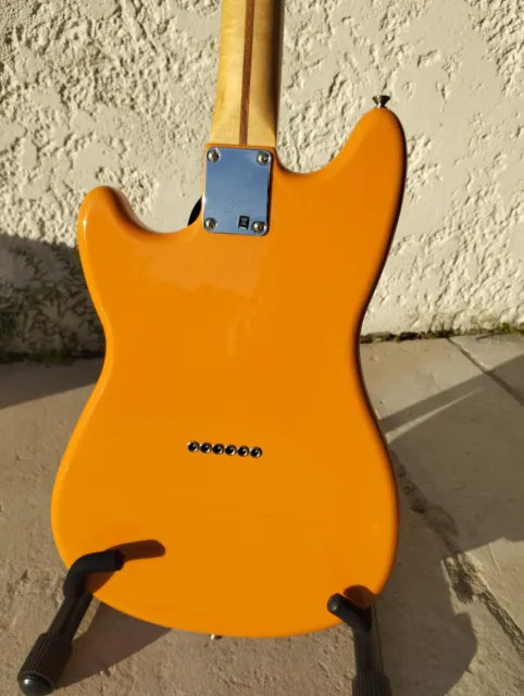 Fender Duo Sonic Orange Capri SS + Housse de transport 2
