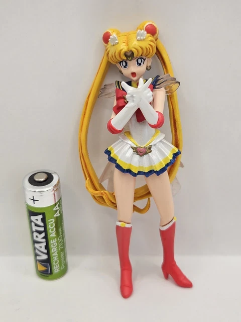 Figura Sailor Moon - Bandai | La caja de los clicks