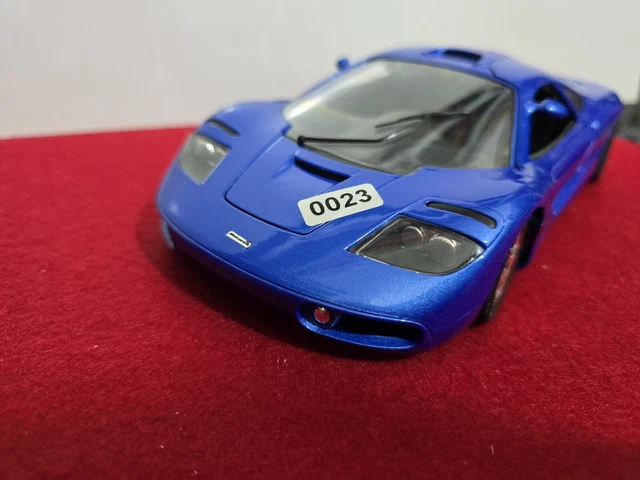 Miniature Mercedes-Benz C111 1969 – Échelle 1/18 – Guiloy – Vert