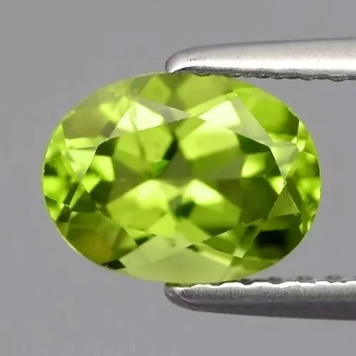 NATURAL PERIDOT, OVAL-FACET, 7x5mm (0.80cts), STRONG-GREEN AFGHAN GEMSTONE