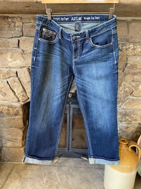 Apt9 Pants Womens Size 6  Blue Capri Jeans Straight leg Rhinestone Pockets