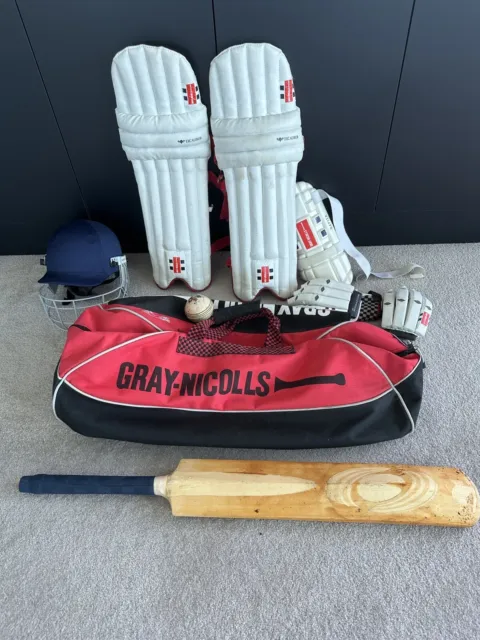 Gray Nicholls - Junior Cricket Gear Set Inc Bag And Bat. All In good condition.