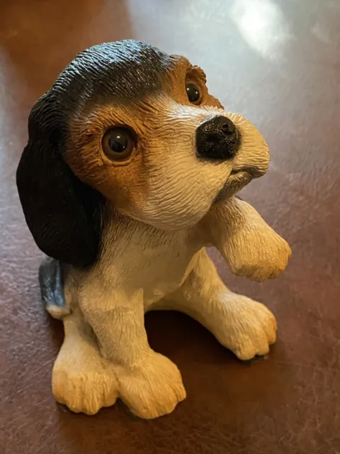 vintage beagle dog figurine by Marty