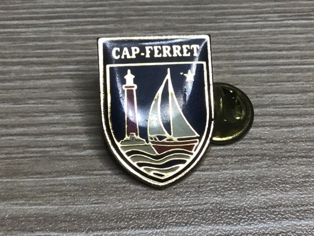 Ancien badge insigne blason de la ville arcachon - Collection