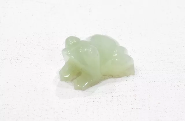 Chinese Frog Stone Statue Figurine Jade