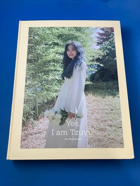 TWICE Yes, I am Tzuyu Peach ver. 未開封　写真集 商品詳細ページ | ONCE JAPAN OFFICIAL SHOP | TWICE ソロ写真集