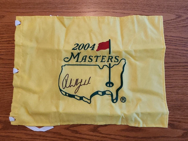 PHIL MICKELSON signed 2004 Masters flag PGA Augusta