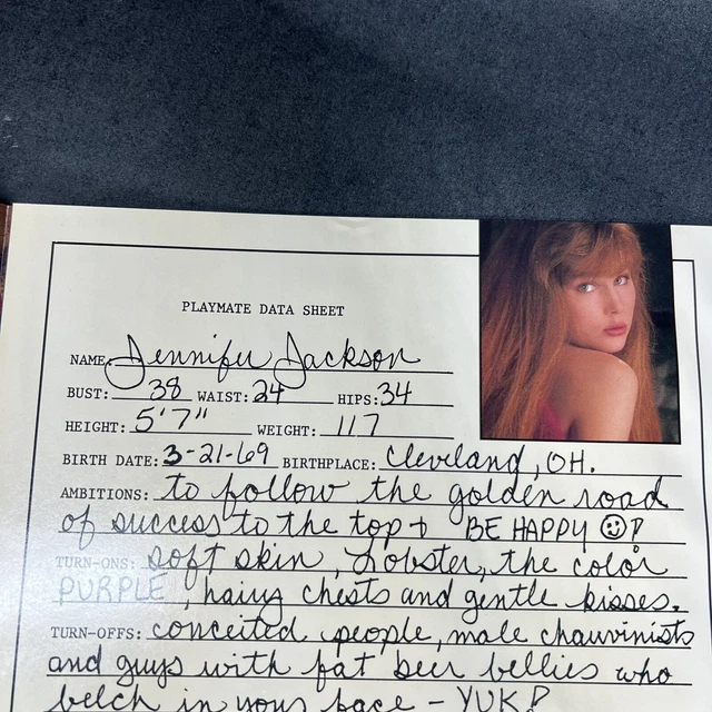 PLAYBOY MAGAZINE ERIKA ELENIAK Apr 1989 playmate JENNIFER LYN JACKSON