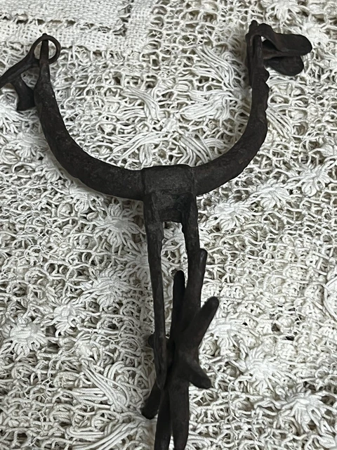 Antique Single Old West Rusty Excavated Cast Iron Spur With Eight Point Rowel!!!