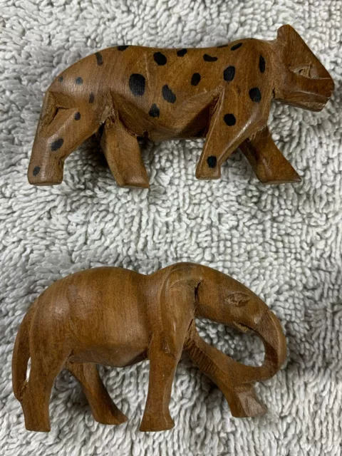 Menge 6 handgeschnitzte Holz Tier Figuren Miniatur Elefant Löwe Maske Gepard 2