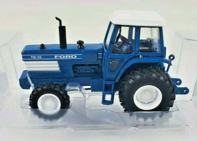 SpecCast 1:64th Scale Toy Tractor Times Ford TW-35 with FWA Chase 2020