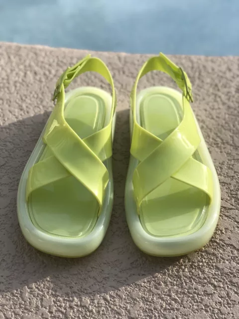 Tory Burch Women's CrissCross Bubble Jelly Sandals Neon Green size 7B