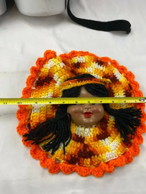 Vintage hand knitted doll face doily 2