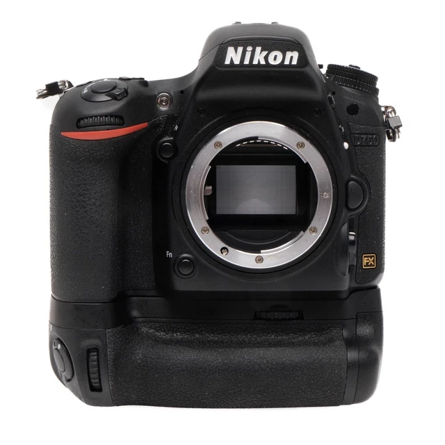 Nikon D750 con agarre vertical MB-D16