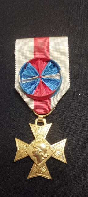 Médaille Assistante Du Devoir National (REF25337) - Taille Ordonnance - France 1919-1930