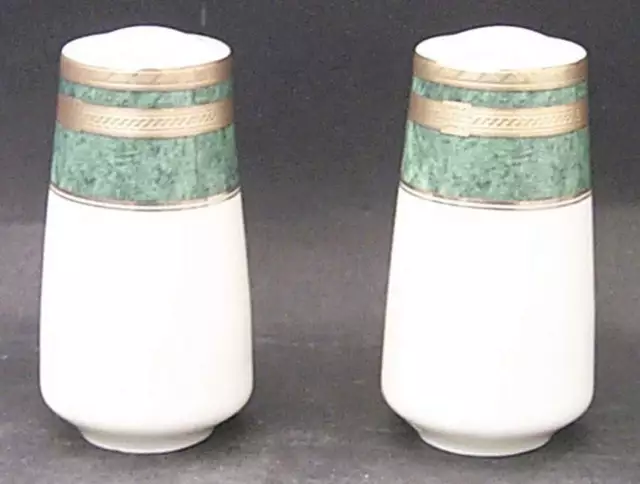 Mikasa Celadon Florentine Salt & Pepper 1246213