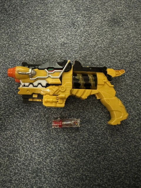 Power Ranger Yellow Gun POWER RANGERS DINO Charge Yellow Morpher Gun + 1 Charger Energem T Rex ...