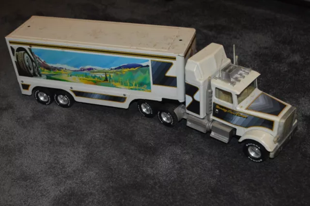 NYLINT MACK VINTAGE USA Pressed Steel Large 18 Wheeler Truck Bandag Trans Europe 14.99 PicClick UK